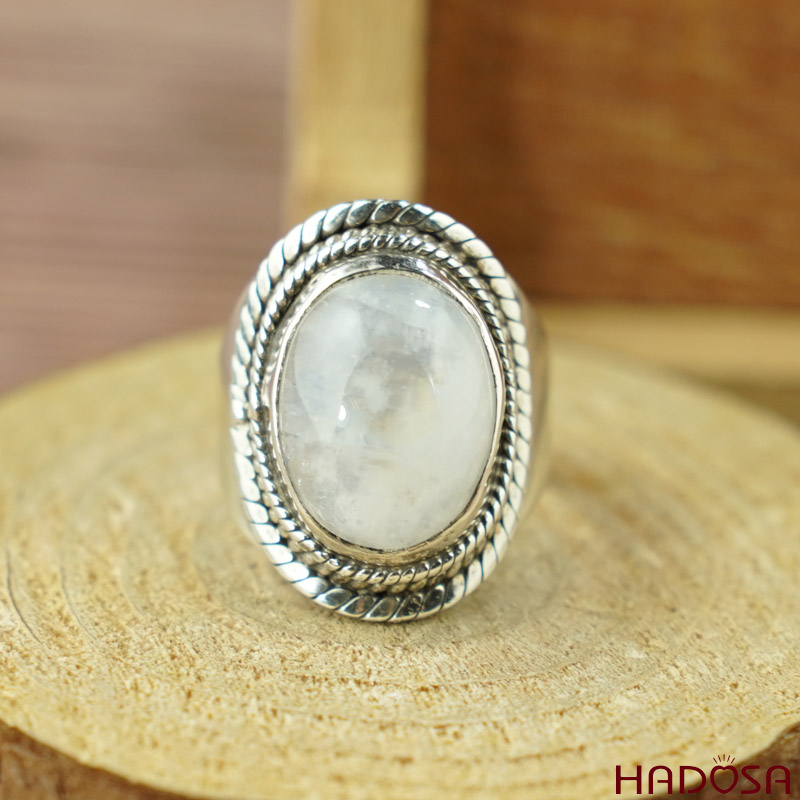 Nhẫn đá Mặt Trăng Bạc 925 size 15