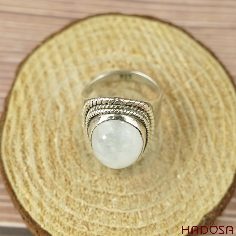 Nhẫn đá Mặt Trăng Bạc 925 size 15