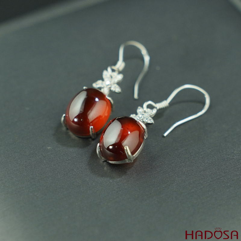 Bông tai Garnet bạc 925