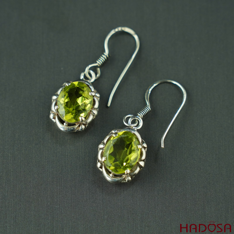 Hoa tai đá Peridot cao cấp bạc 925
