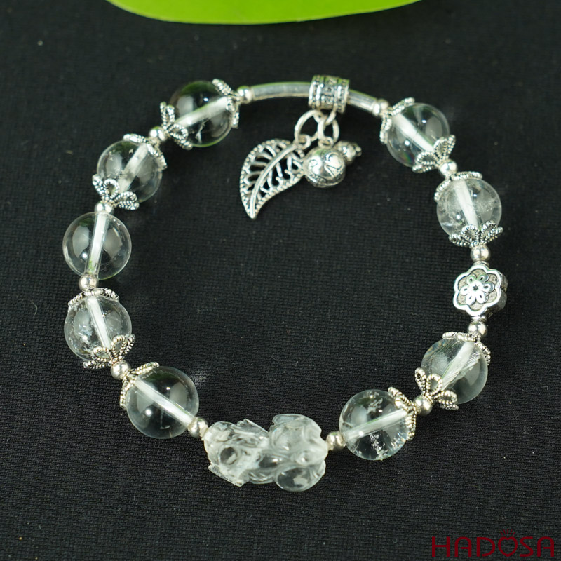 Vòng Thạch anh trắng 10mm mix charm bạc 925