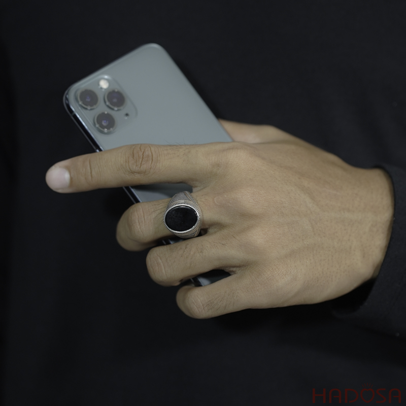 Nhẫn Nam Bạc Thái 925 Hắc Ngọc Oval