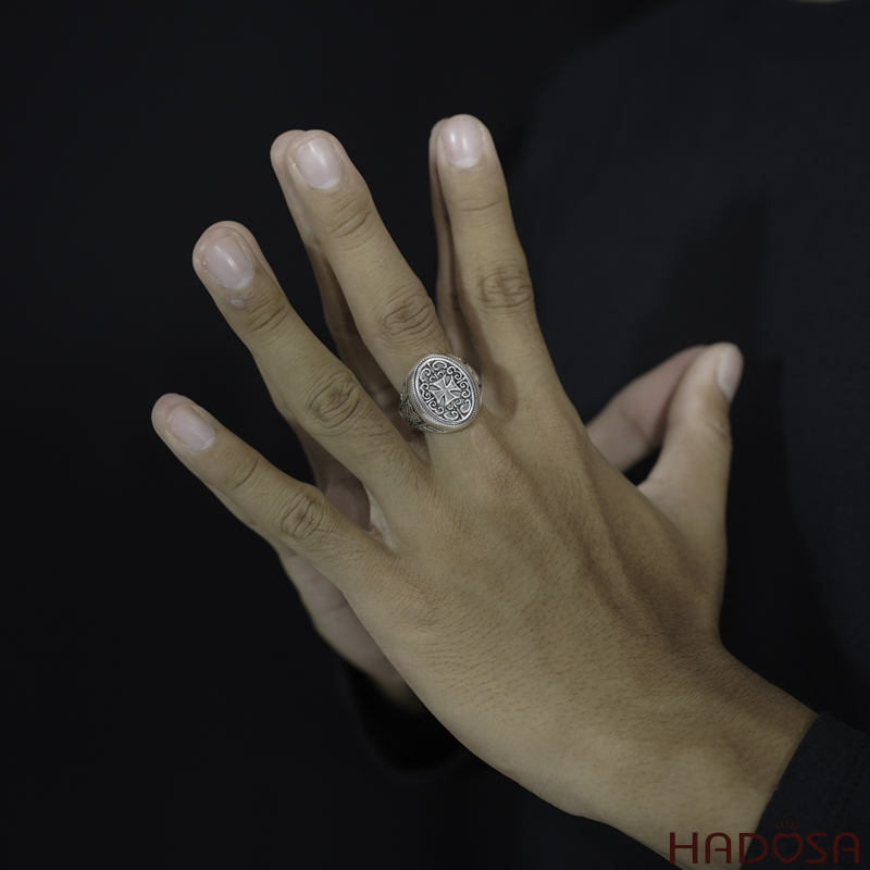 Nhẫn bạc Thái Chrome Hearts