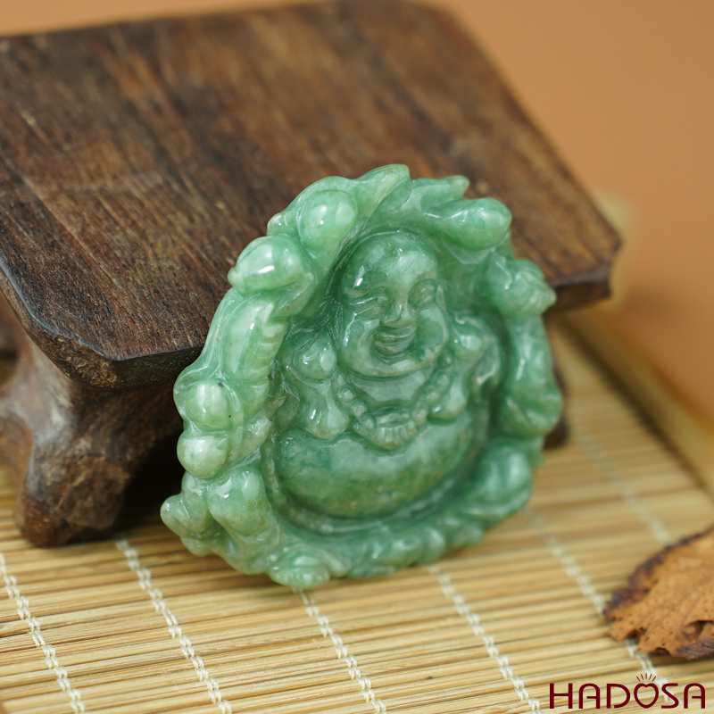 Mặt Di Lặc Cẩm Thạch A xanh đậu điểm huyết 48x40mm