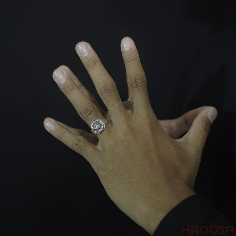 Nhẫn bạc đẹp nam Vương Miện