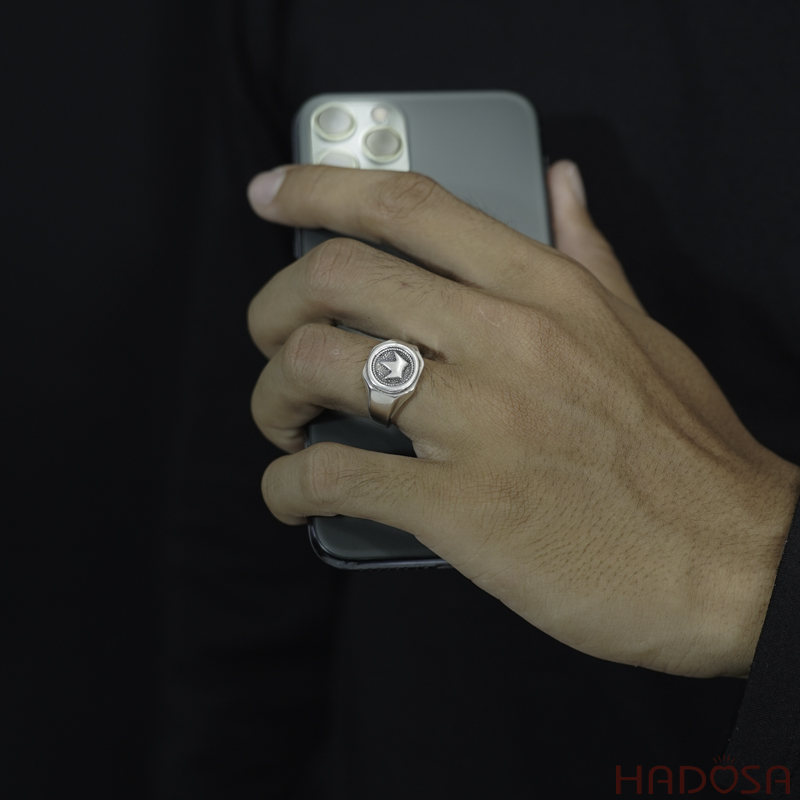 Nhẫn bạc đẹp nam Vương Miện