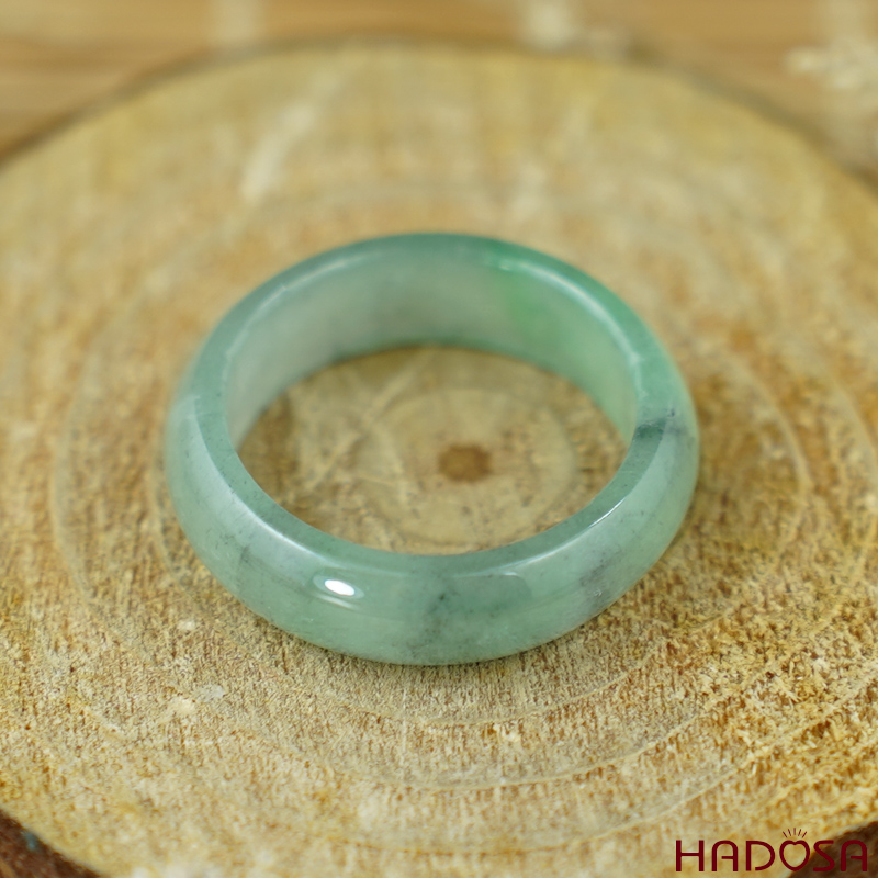 Nhẫn Cẩm Thạch xanh ngọc trong ni 14