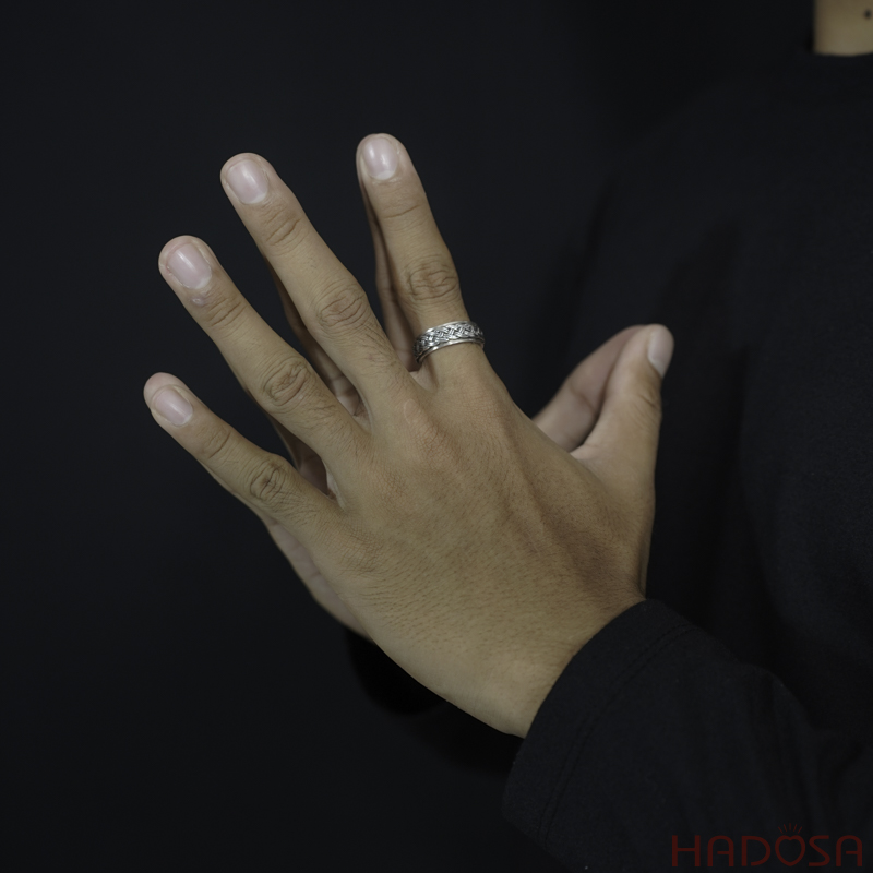 Nhẫn bạc Thái nam Bện Xoay 360