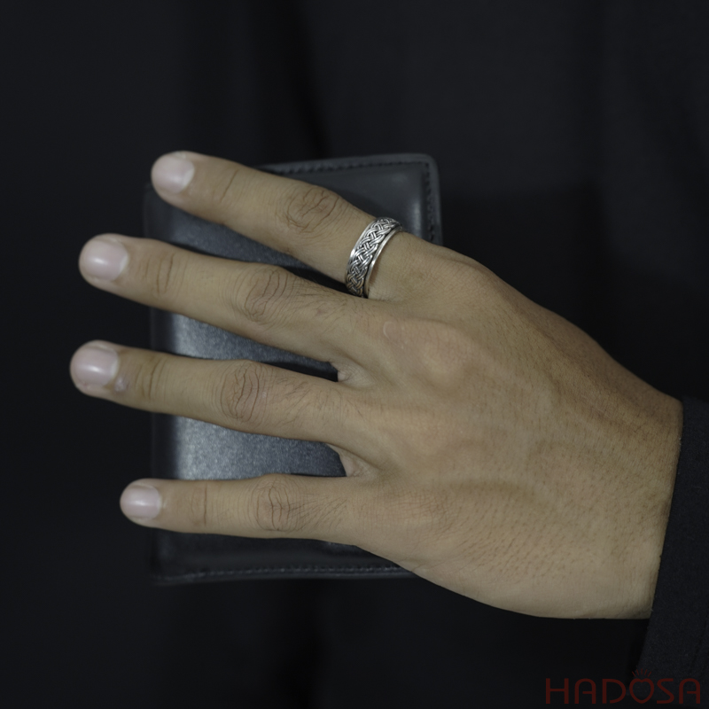 Nhẫn bạc Thái nam Bện Xoay 360