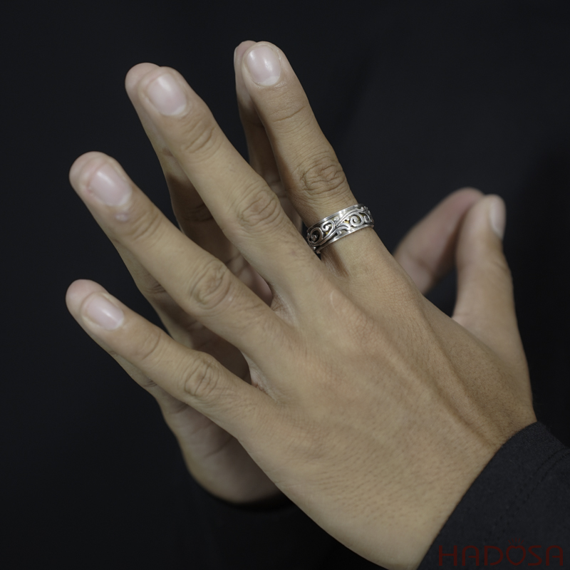 Nhẫn đeo ngón cái nam