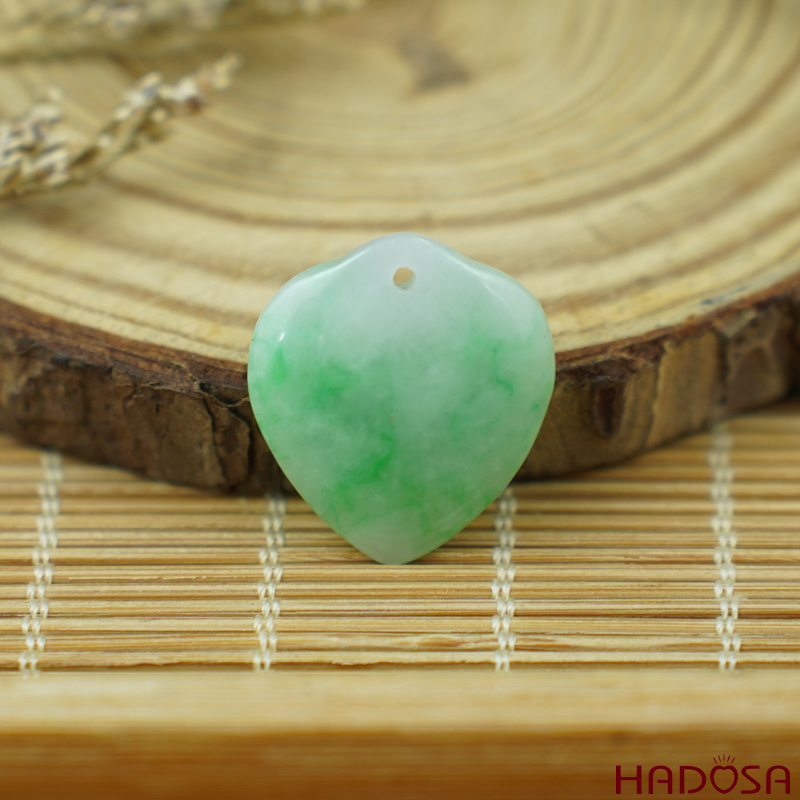 Mặt Cẩm Thạch tim 20x22mm