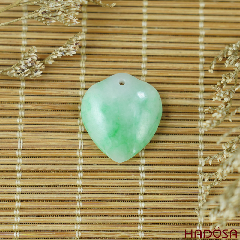 Mặt Cẩm Thạch tim 20x22mm