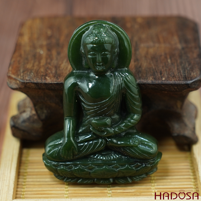 Mặt Ngọc Bích Phật Thích Ca cao cấp 42*56*10mm