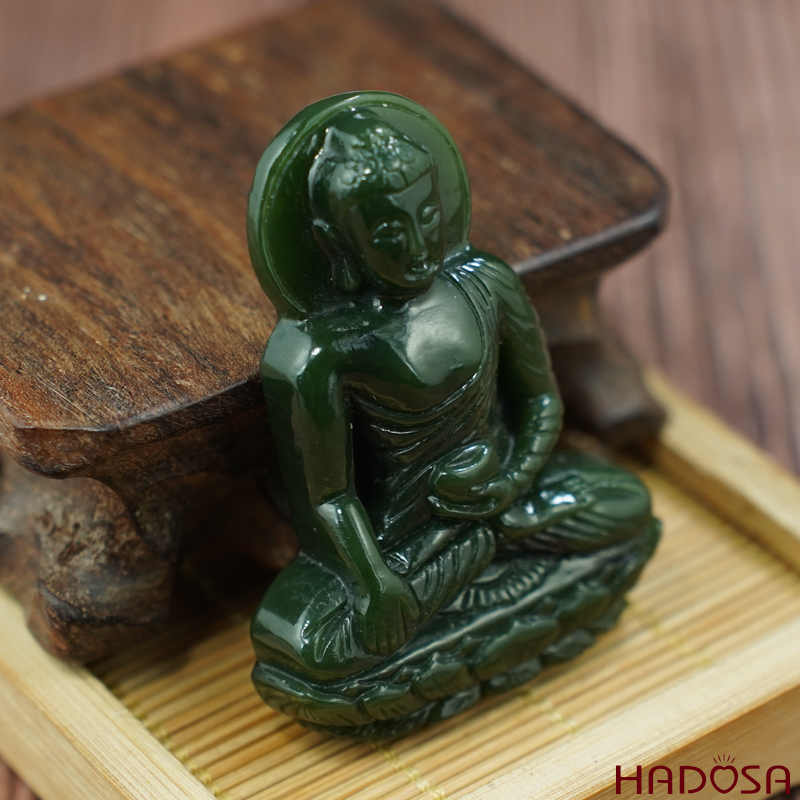 Mặt Ngọc Bích Phật Thích Ca cao cấp 42*56*10mm