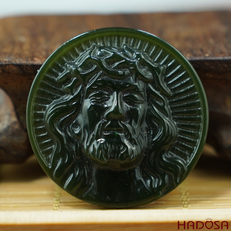 Mặt Ngọc Bích Chúa Jesus cao cấp