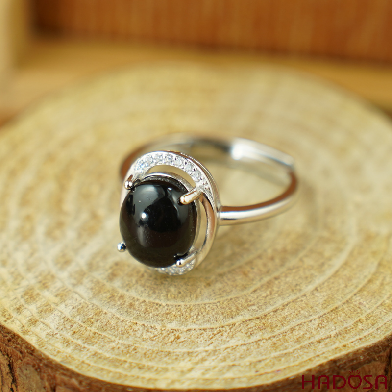 Nhẫn bạc đính đá Chalcedony đen oval 8x10mm