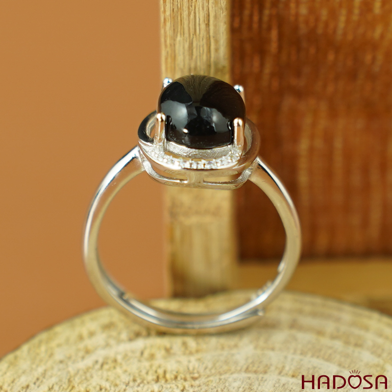 Nhẫn bạc đính đá Chalcedony đen oval 8x10mm