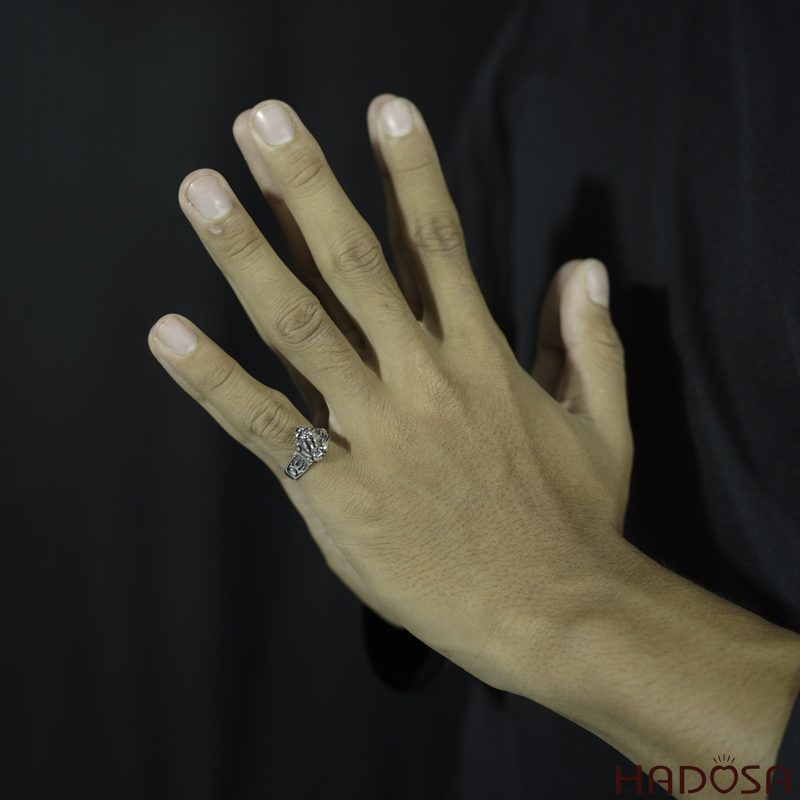 Nhẫn Tỳ Hưu bạc Thái