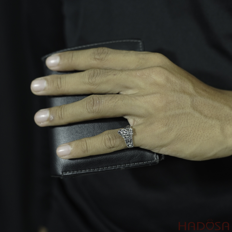 Nhẫn Tỳ Hưu bạc Thái