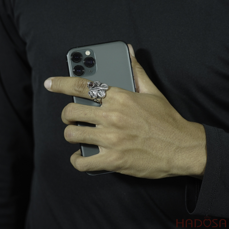 Nhẫn bạc Thái Mãng Xà nhả ngọc