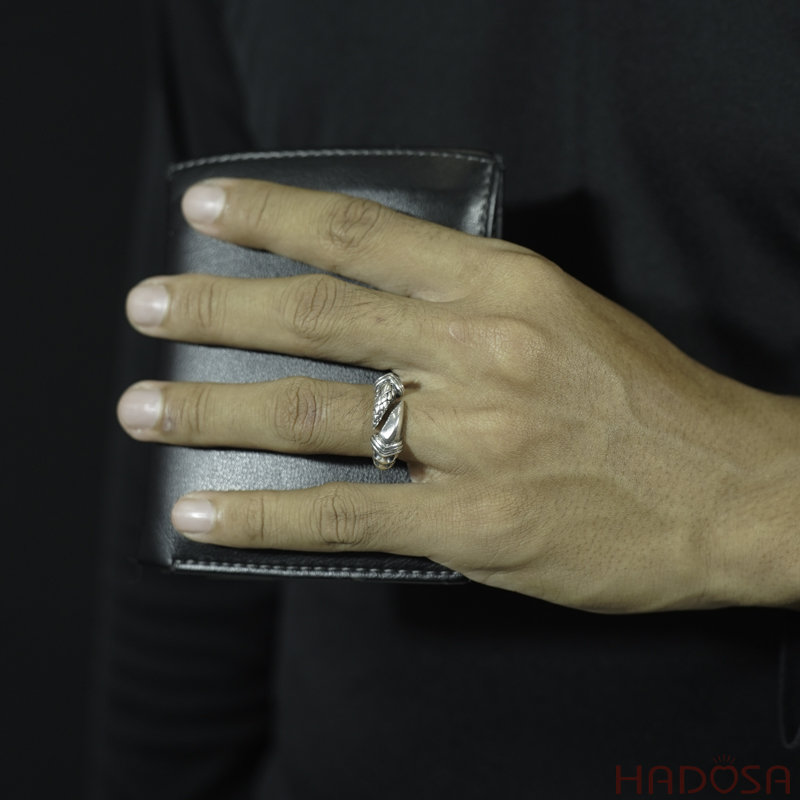 Nhẫn bạc nam móng Rồng