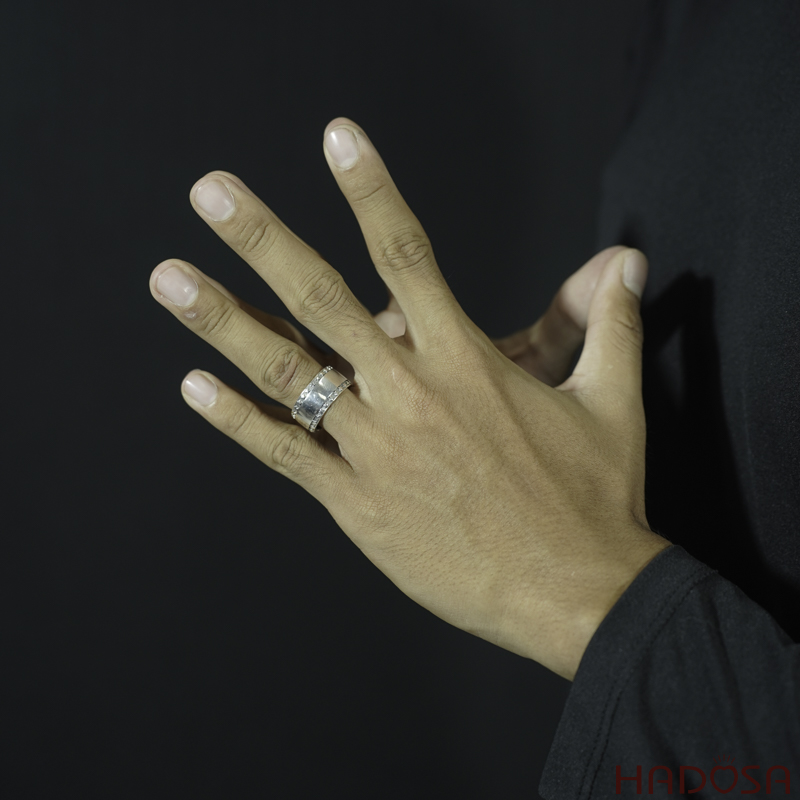 Nhẫn bạc nam trơn viền sao