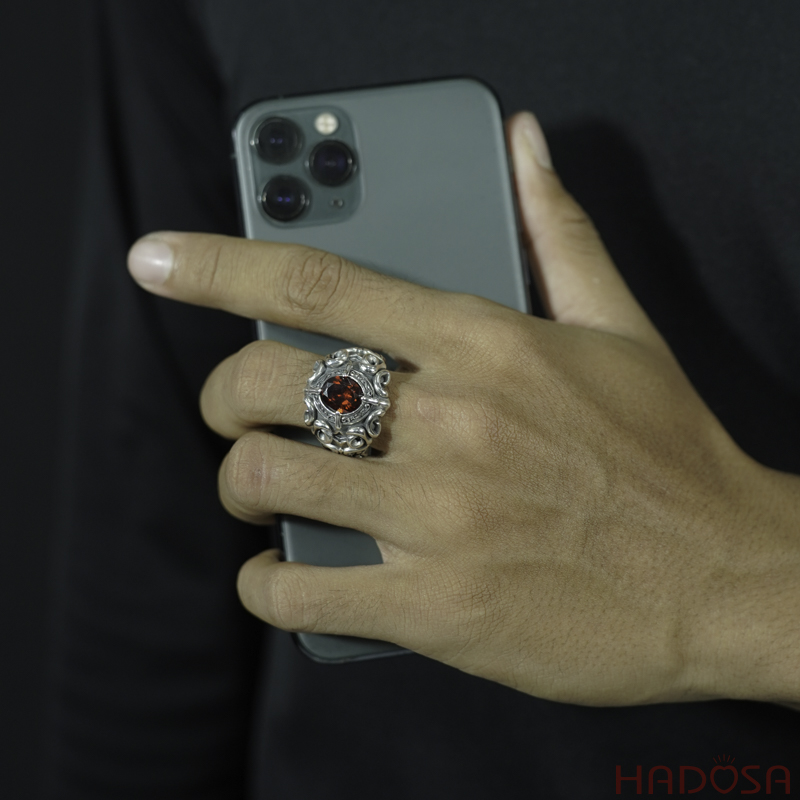 Nhẫn bạc nam đá đỏ