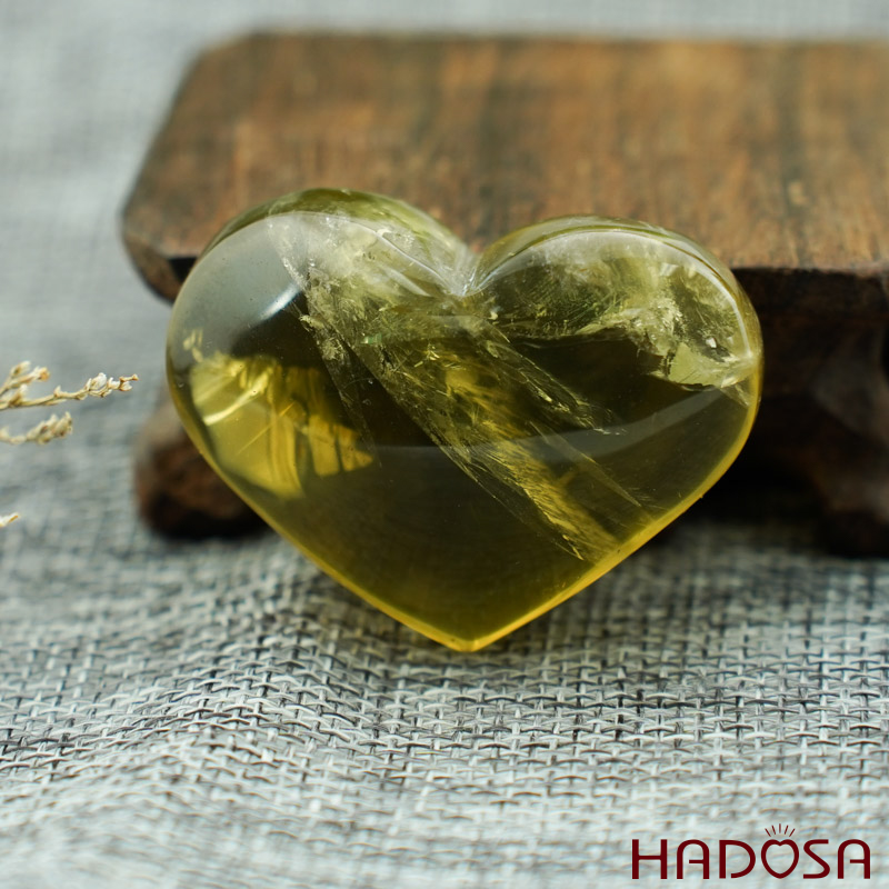 Tim thach anh vàng 4cm 60gr