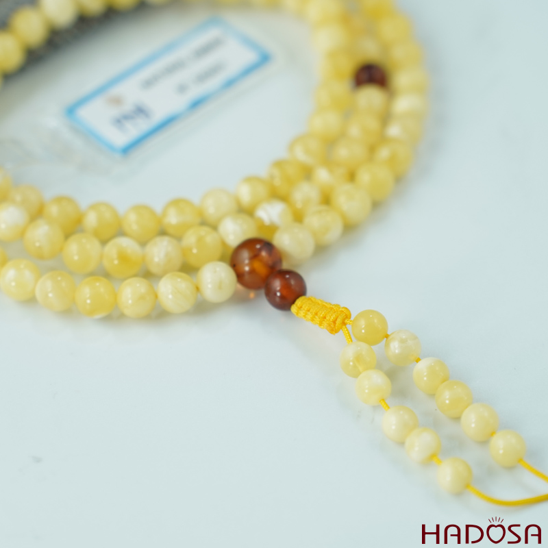 Vòng Hổ Phách vân sữa phớt bơ 108 hạt 06mm