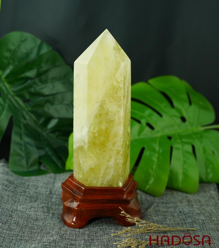 Trụ đá phong thủy Thạch anh vàng 20-40cm