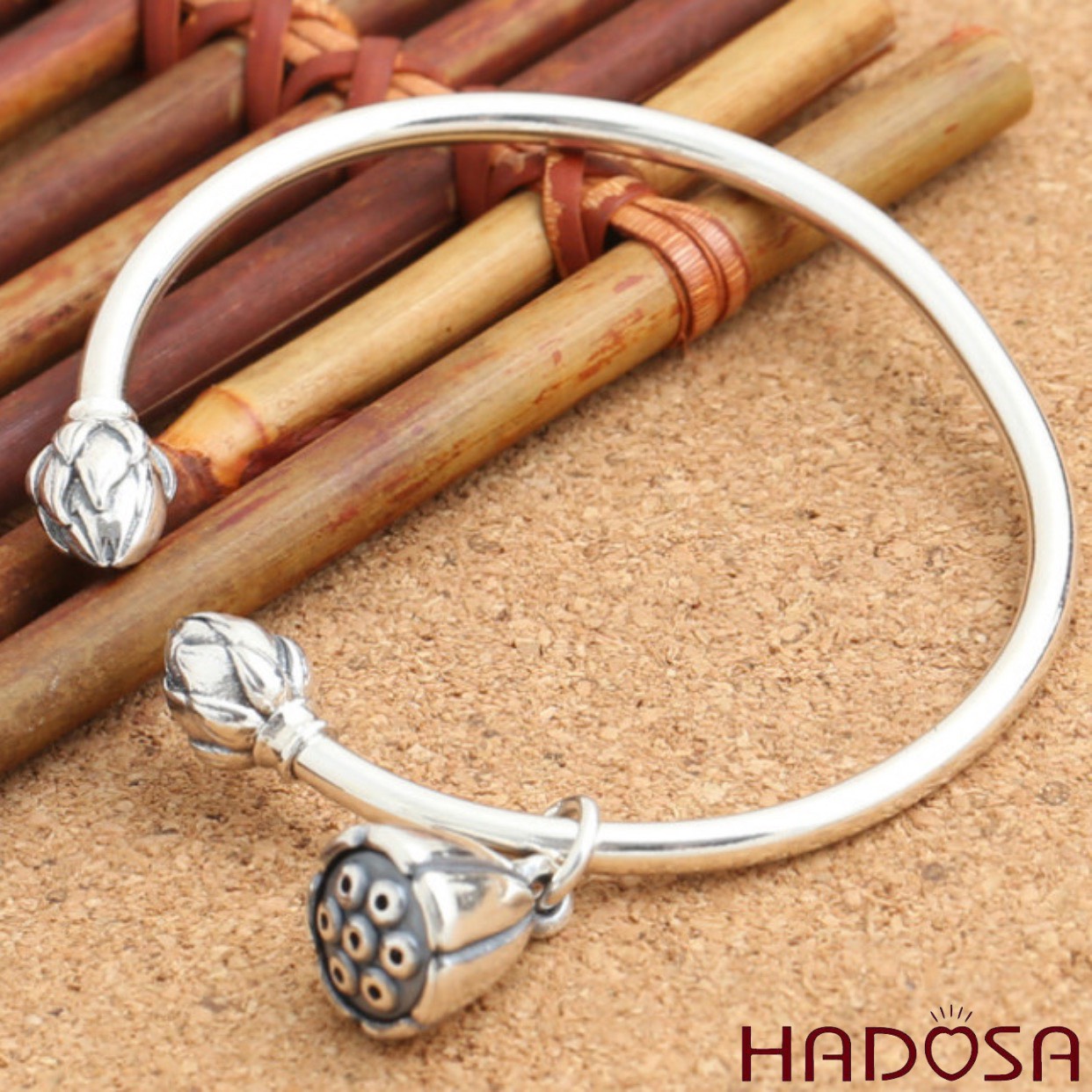 Vòng tay kiềng bạc