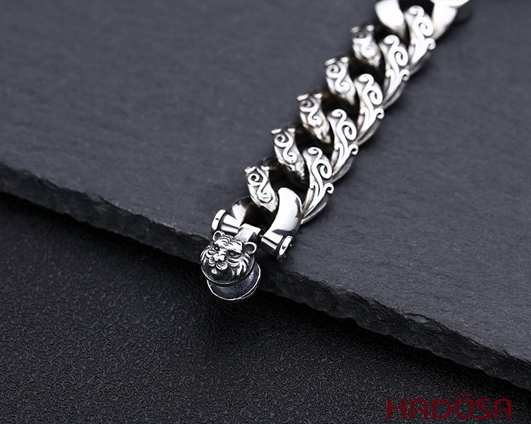 Vòng tay bạc cho nam Mãnh Hổ