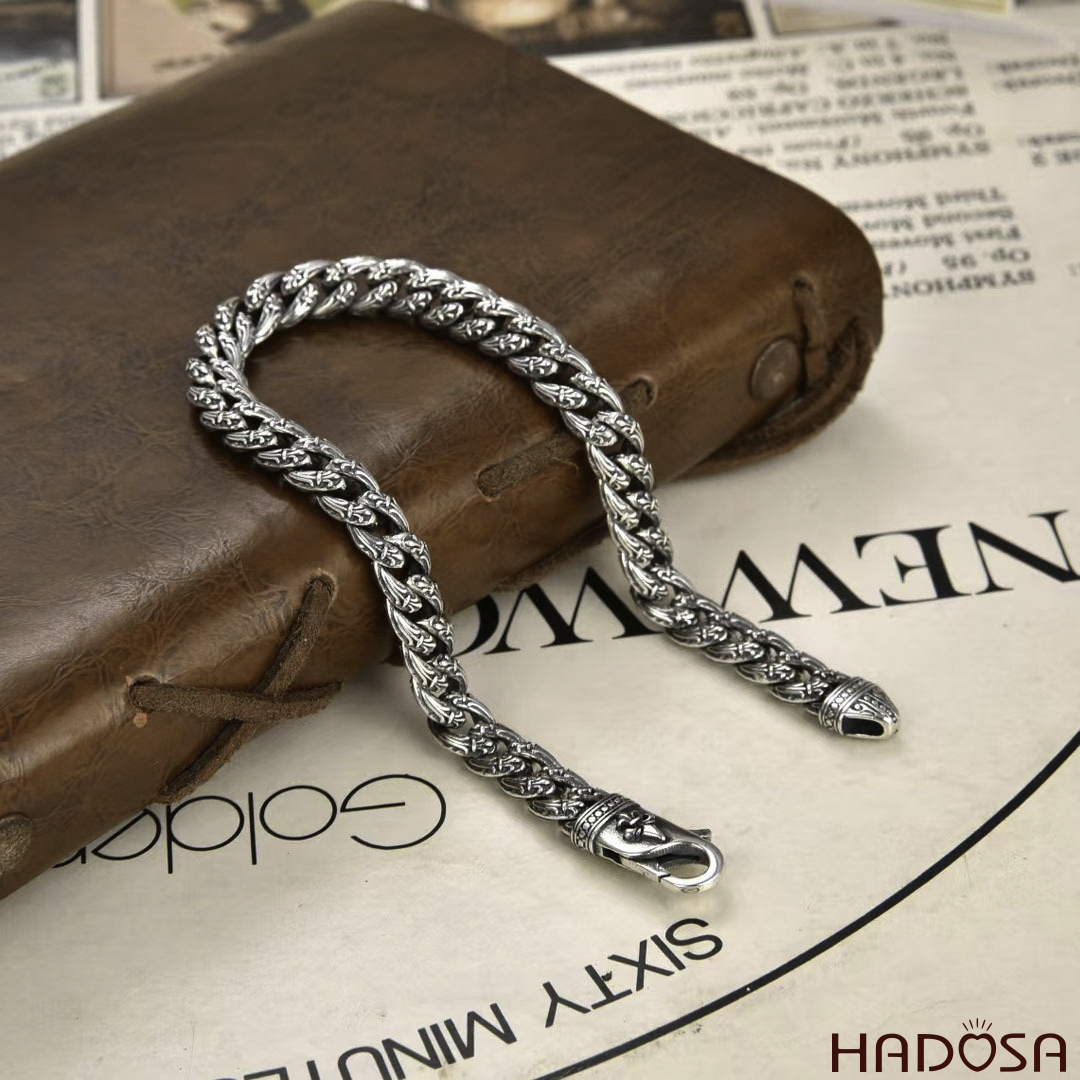 Lắc tay bạc Thái nam khoen lật họa tiết Fleur-de-lis