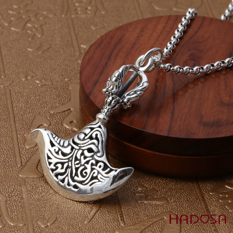 Mặt dây chuyền bạc Thái Chùy Kim Cang