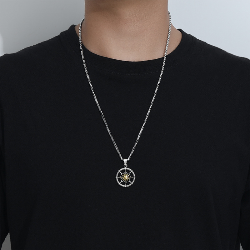 Mặt dây chuyền Mặt trời nam bạc Thái