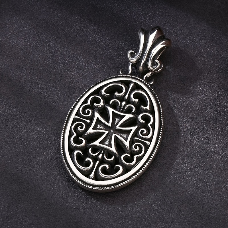 Mặt dây chuyền bạc nam Chrome Heart