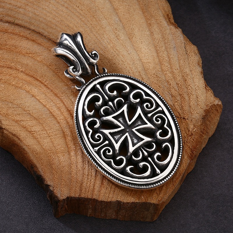 Mặt dây chuyền bạc nam Chrome Heart