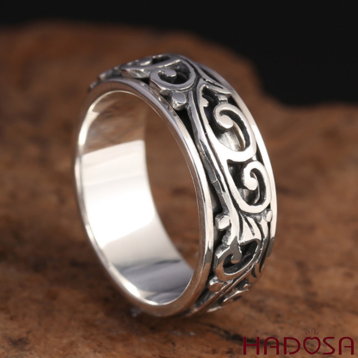 Nhẫn đeo ngón cái nam