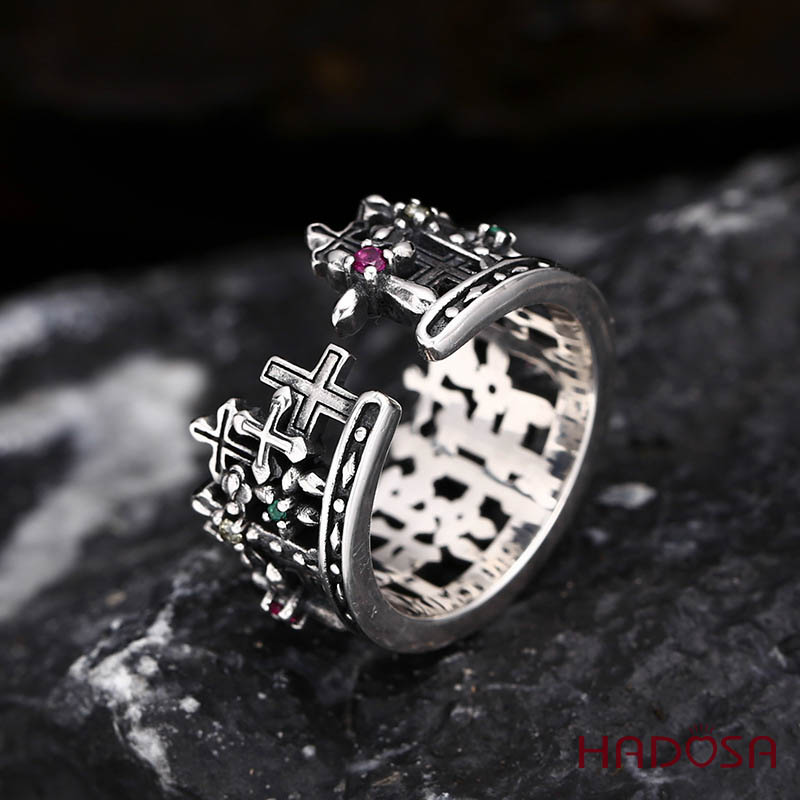 Nhẫn bạc Thái Vương miện