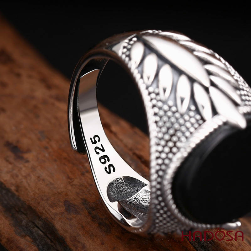 Nhẫn bạc Thái Hắc Ngọc Nguyệt Quế