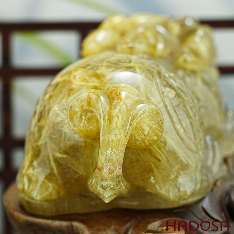 Tỳ hưu thạch anh tóc vàng 0.89kg, 15×0.85cm