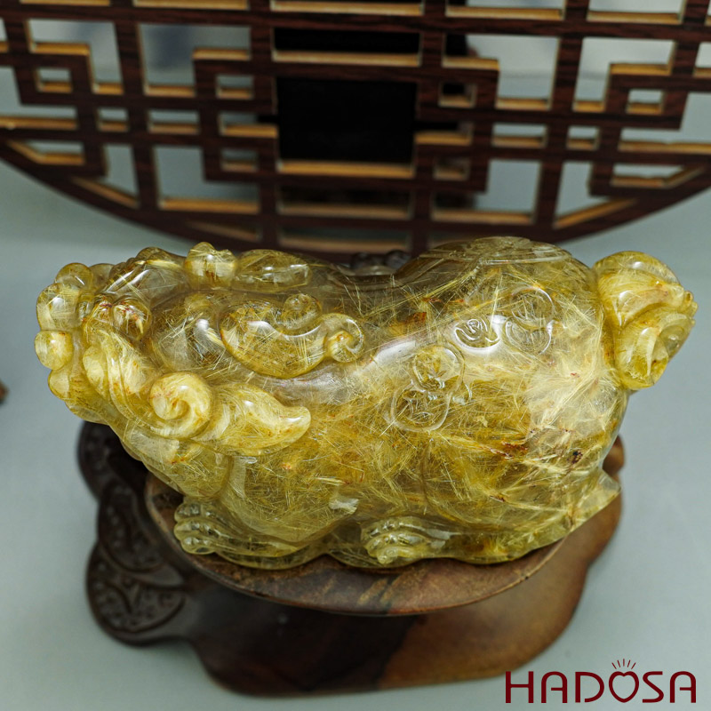 Tỳ hưu thạch anh tóc vàng 0.89kg, 15×0.85cm