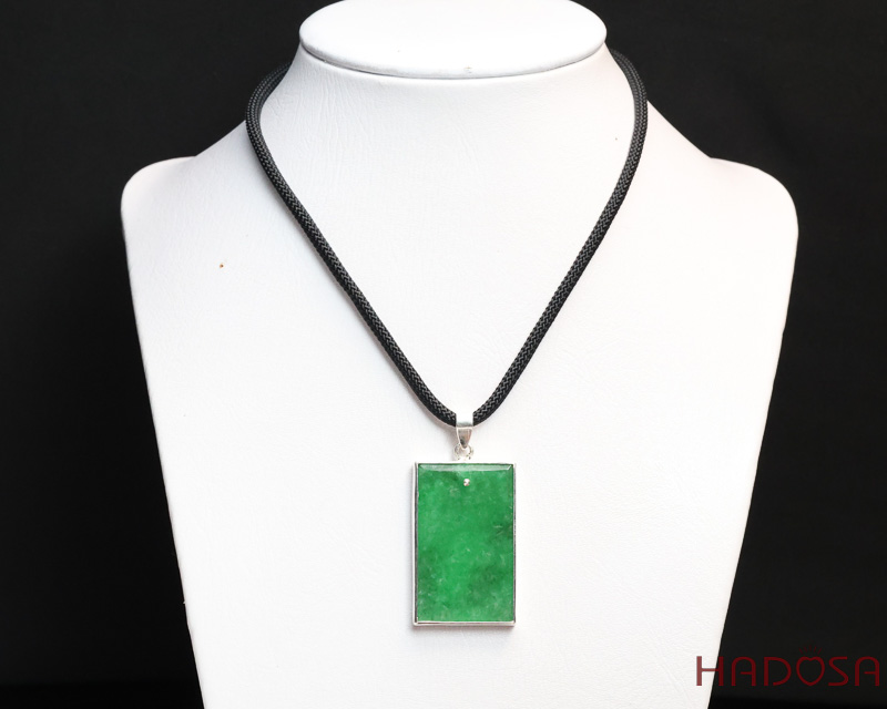 Mặt Vô Sự Bài Ngọc Cẩm Thạch Bọc Bạc 40x25x4mm