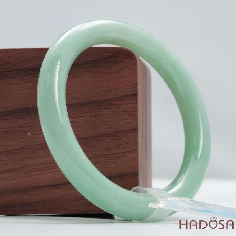 Vòng Ngọc Cẩm Thạch Type A Xanh Lý Bản Tròn Ni 52