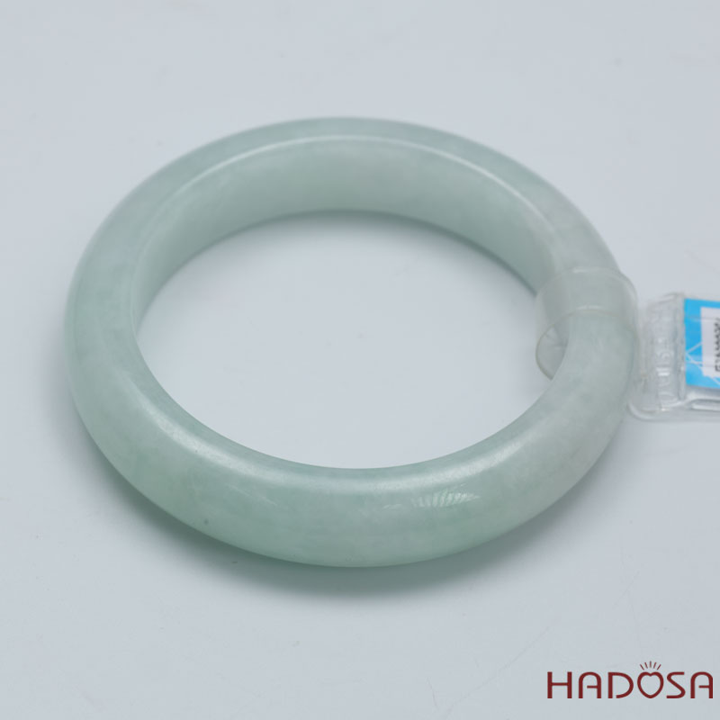 Vòng Ngọc Cẩm Thạch Type A Xanh Lý Trong Chất Nếp Hóa Bản Hẹ Ni 51