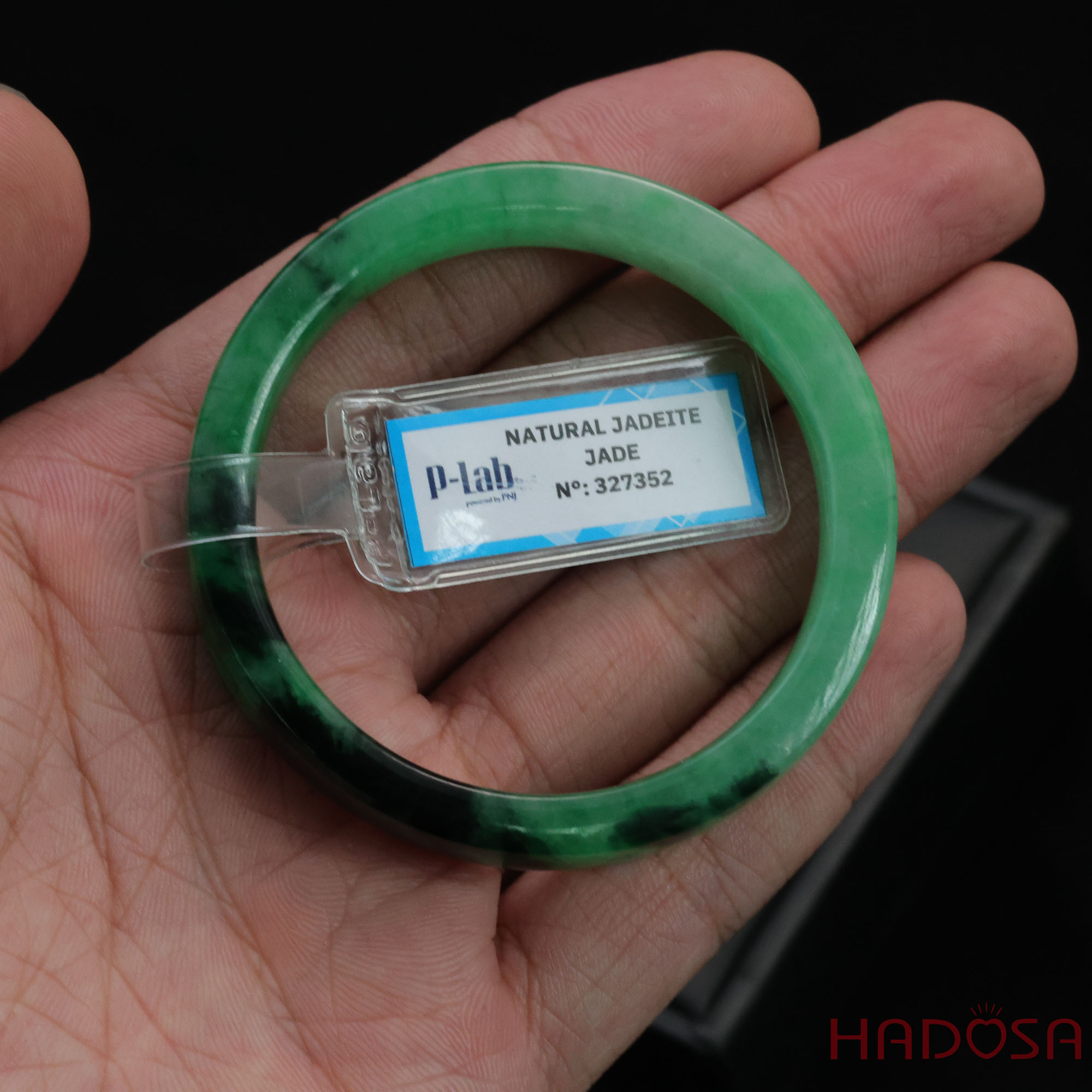 Vòng Ngọc Cẩm Thạch bản vuông xanh tươi ni 51