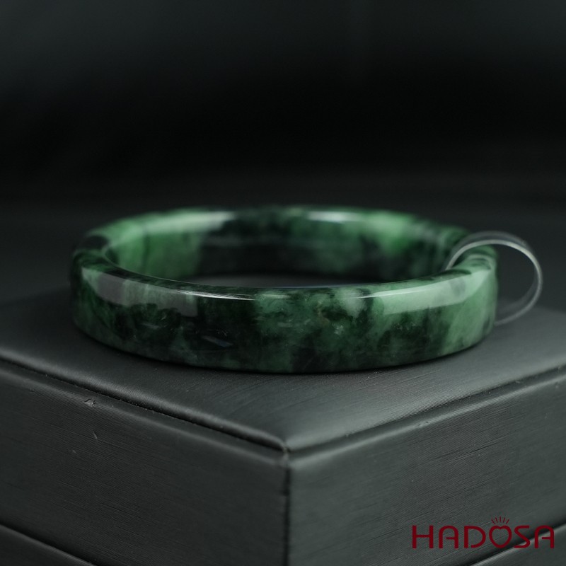 Vòng Ngọc Cẩm Thạch bản vuông xanh lý ni 54