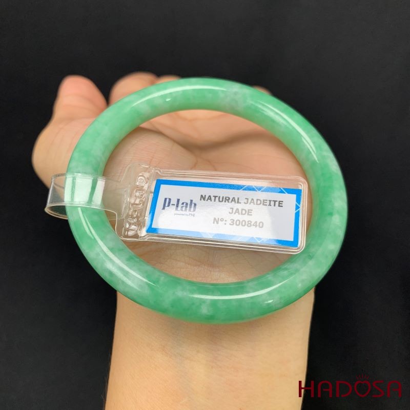 Vòng Ngọc Cẩm Thạch bản tròn xanh lý vân bông ni 52