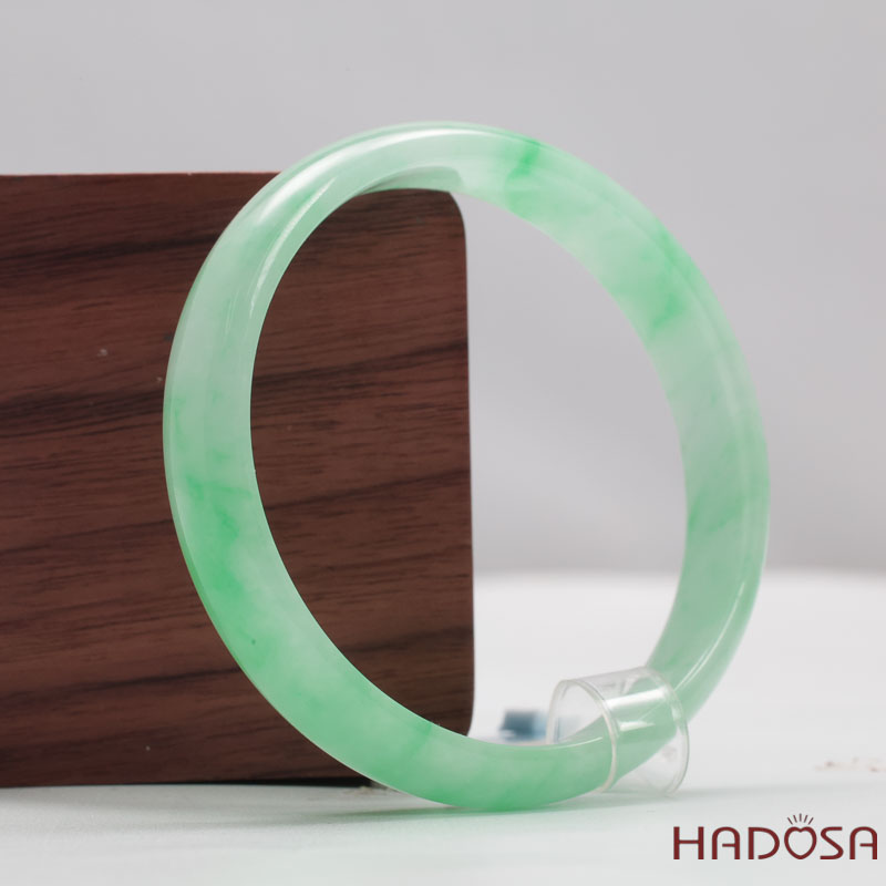 Ngọc cẩm thạch xanh vân lý ni 50