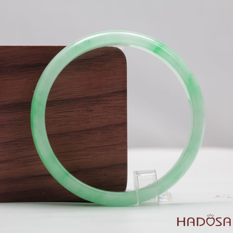 Ngọc cẩm thạch xanh vân lý ni 50